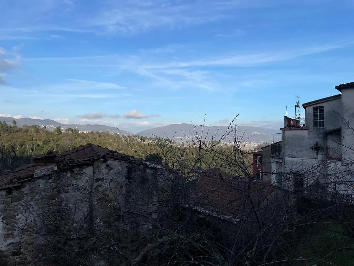 Tra Alpi Apuane e Cinque Terre.. Casetta Renata! Villa Valeriano Lunense Casa vacanze